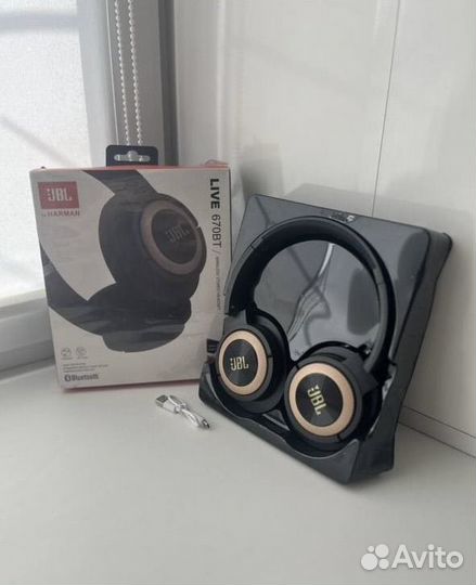 Наушники jbl 670bt