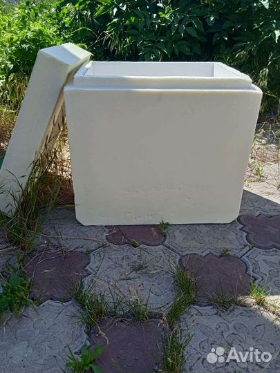 Термоконтейнер из пенопласта