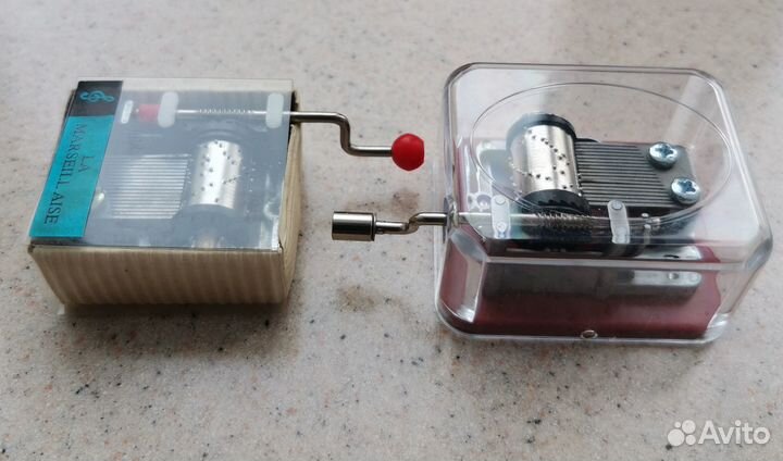 Сувенир Мини-шарманка механич.: Франция, Англия