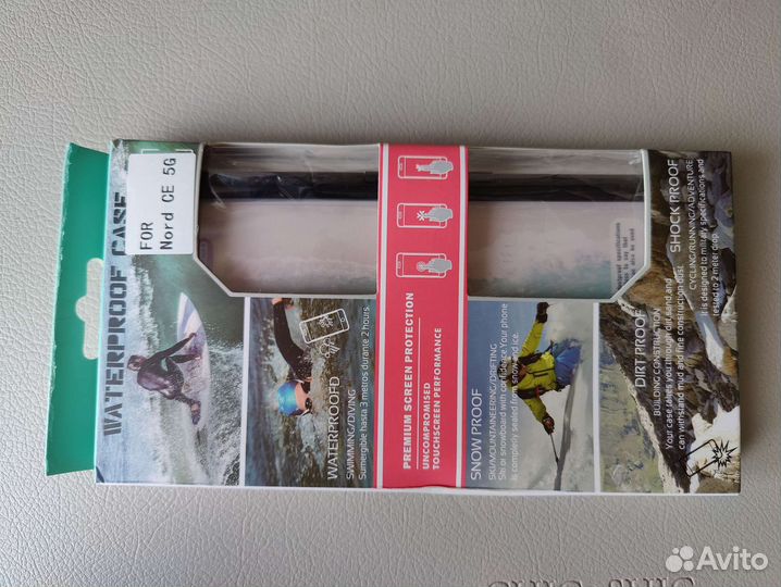 Водонепроницаемый чехол на телефон