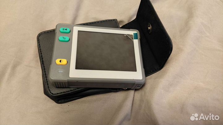 Портативный видеоувеличитель