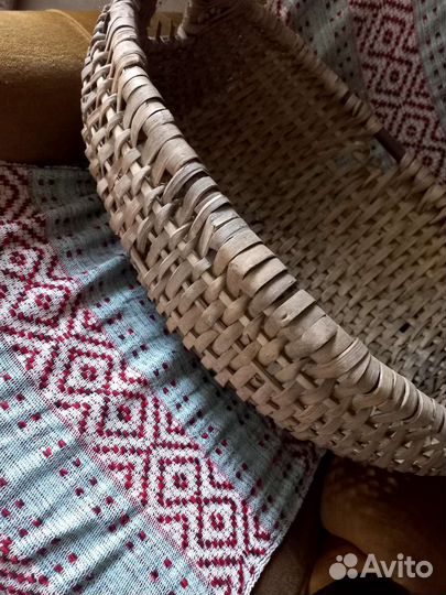 Корзина плетеная