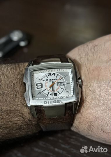 Часы наручные