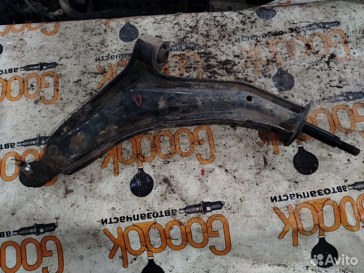 Рычаг левый Land Rover Freelander 1