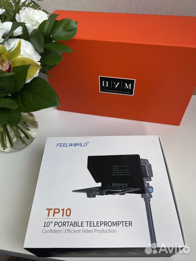 Телесуфлер feelworld TP10