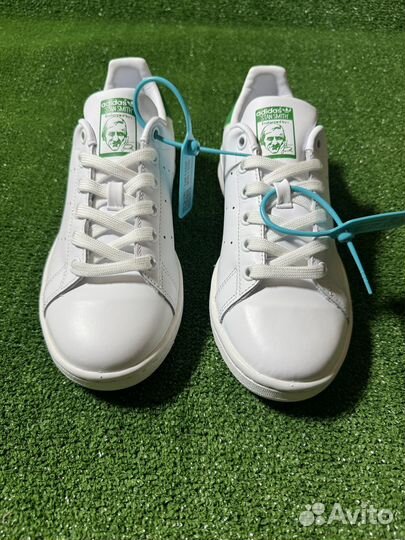 Женские кроссовки Adidas originals StanSmith