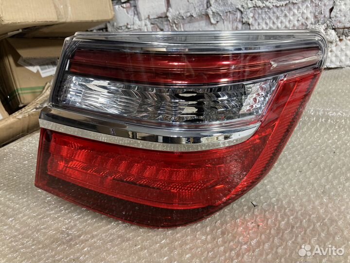 Правый фонарь camry v55 55 LED оригинал