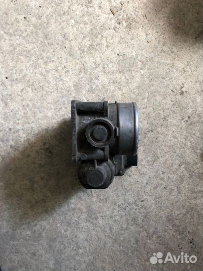 Дроссельная заслонка Nissan Primera P12 2.0