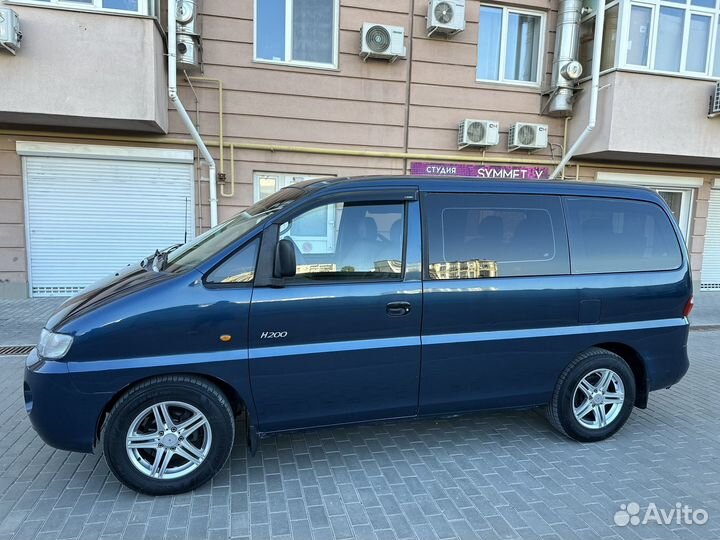 Hyundai H-200 2.5 МТ, 1999, 356 000 км