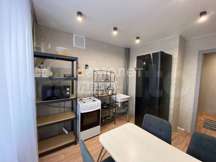 2-к. квартира, 54,3 м², 4/5 эт.