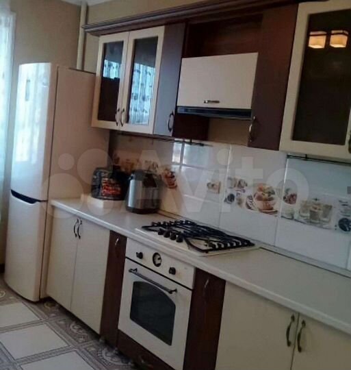 2-к. квартира, 65 м², 3/9 эт.
