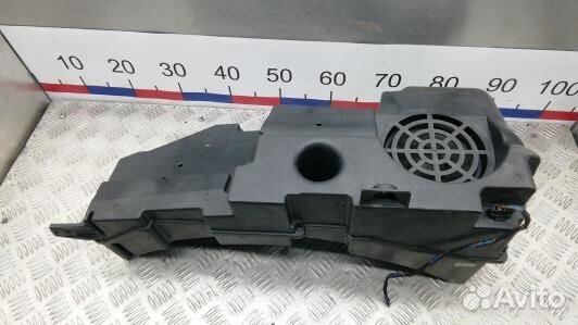 Сабвуфер audi A6 C7 (XML18Q101)