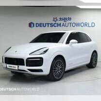 Porsche Cayenne 3.0 AT, 2021, 45 600 км, с пробегом, цена 7 200 000 руб.