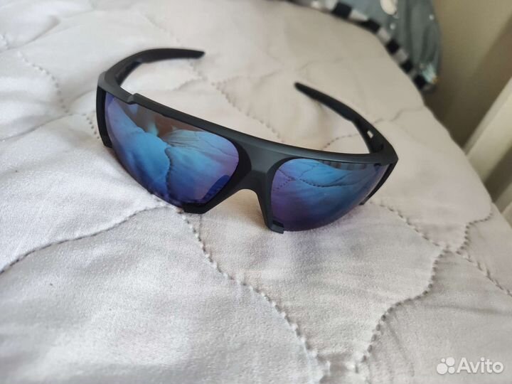 Солнцезащитные очки туриста