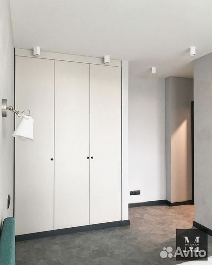 Красивый шкаф