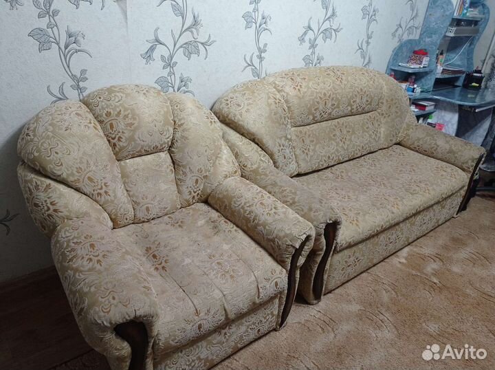 Диван и 2 кресла