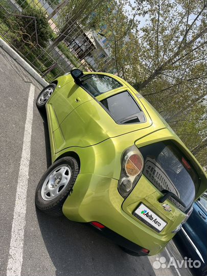 Chevrolet Spark 1.0 AT, 2011, 87 000 км