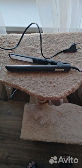 Выпрямитель для волос