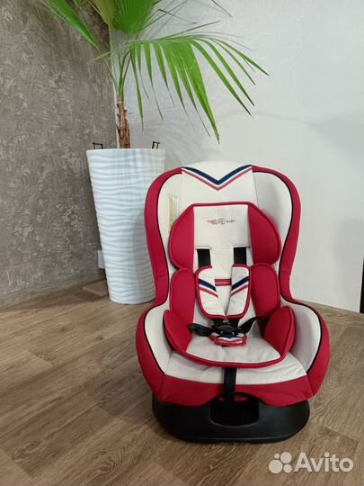 Детское автокресло