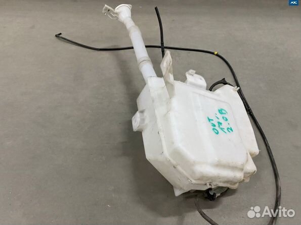 Бачок омывателя Mitsubishi Outlander 3 GF