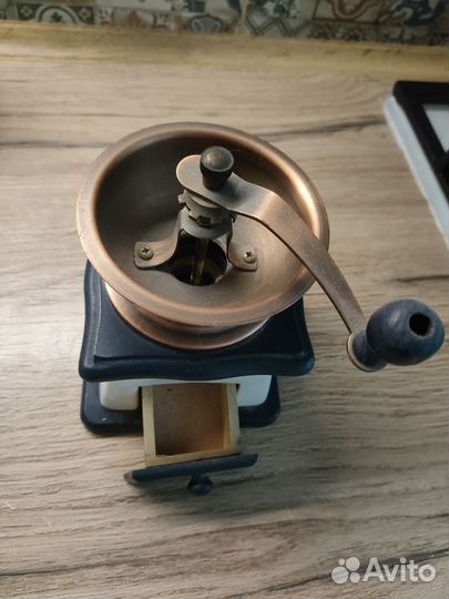 Кофемолка ручная