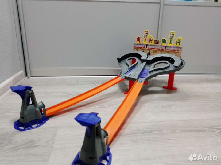 Трек Hot Wheels Гоночный Супер скоростная трасса