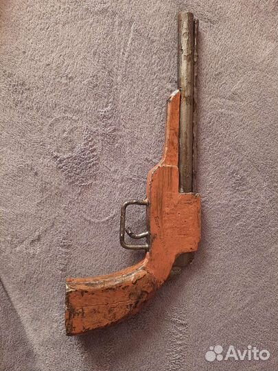 Игрушечный пистолет СССР