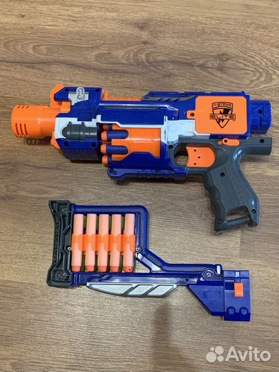 Бластер Nerf Stockade со стрелами (барабан)