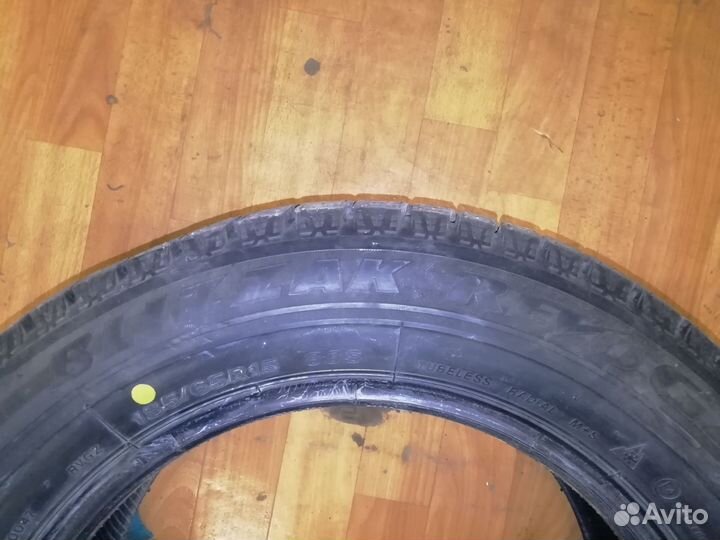 Bridgestone Blizzak Revo GZ 185/65 R15