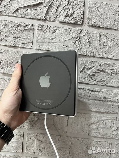 Внешний CD/DVD привод Apple USB SuperDrive
