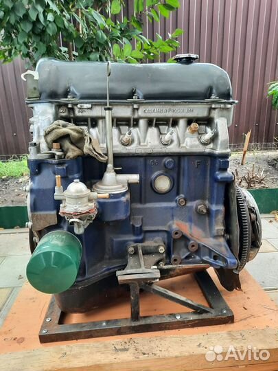 Двигатель 2106