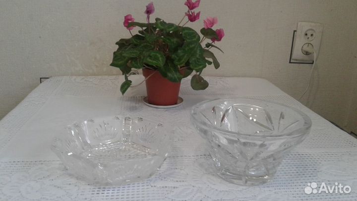 Вазы хрустальные