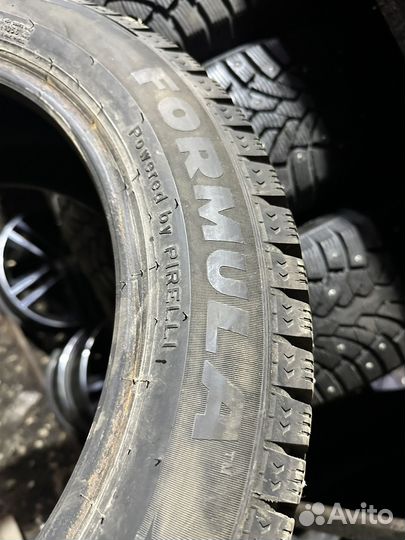 Pirelli Formula Ice 205/55 R16