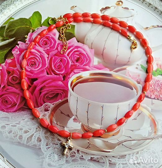 Чокер колье из натурального коралла