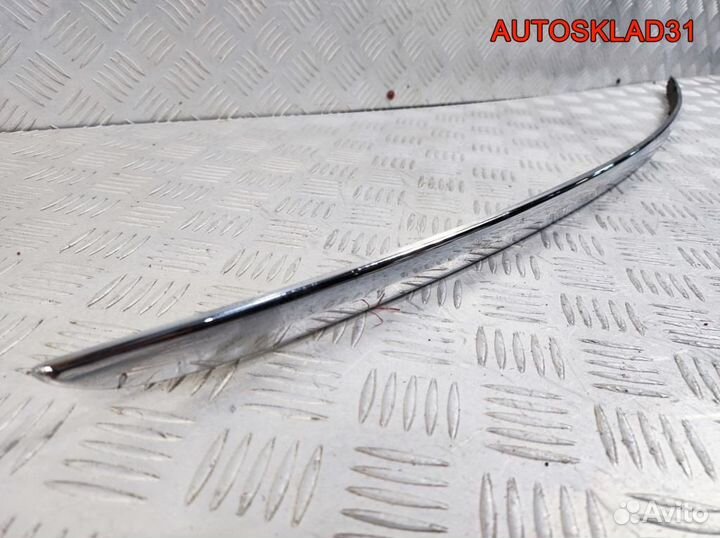 Молдинг крышки багажника VW Passat B6 Универсал