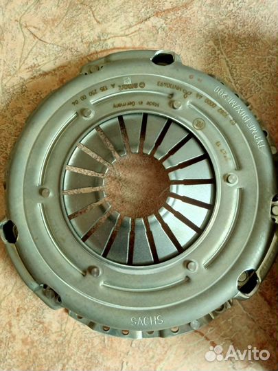 Корзина с диском сцепления на mitsubishi colt