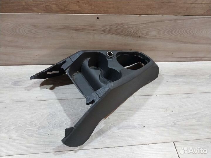 Центральная консоль Renault Logan 2