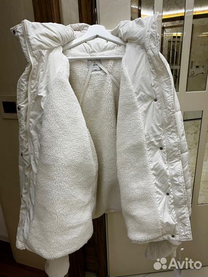 Пуховик с варежками