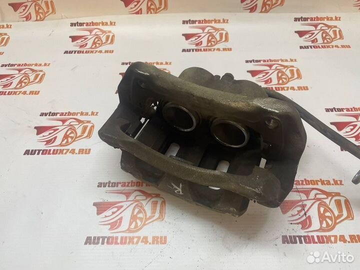 Суппорт тормозной передний правый Honda Cr-V 4 RE5