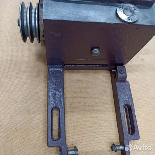 Редуктор понижающий (Коробка понижения) на станок