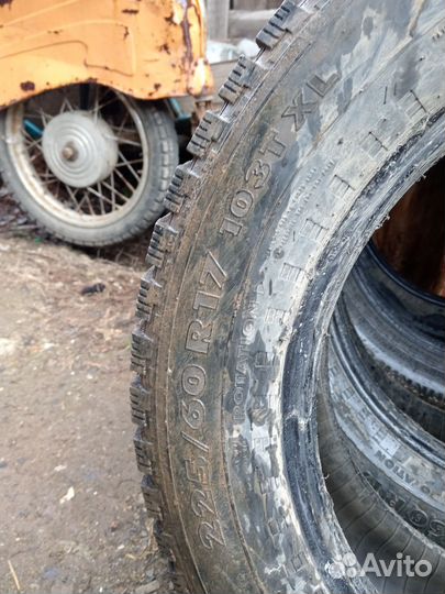 Nokian Tyres Hakkapeliitta 5 225/60 R17 103