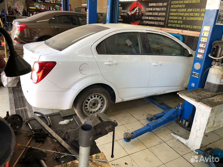 Chevrolet Aveo T300 разбор запчасти Шевроле Авео