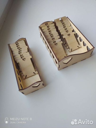 Бобинки для мулине, бобины и коробочки для мулине