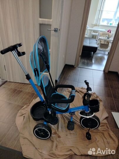 Велосипед с родительской ручкой