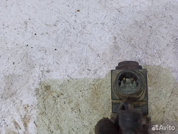 Клапан электромагнитный 9041025