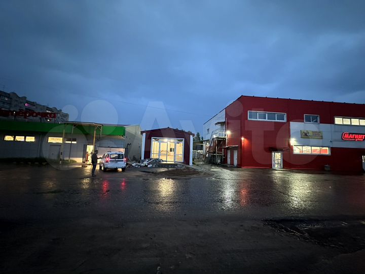 Торговая площадь, 105 м²