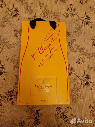 Коробка из под шампанского Veuve Clicquot Вдова