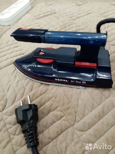 Миниатюрный утюг