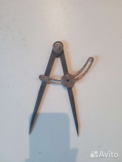 Черта,циркуль