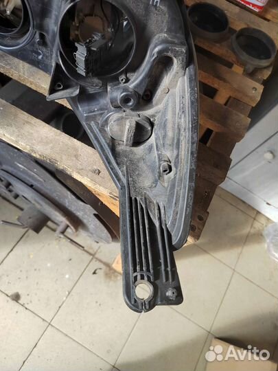 Фара передняя ford focus 3